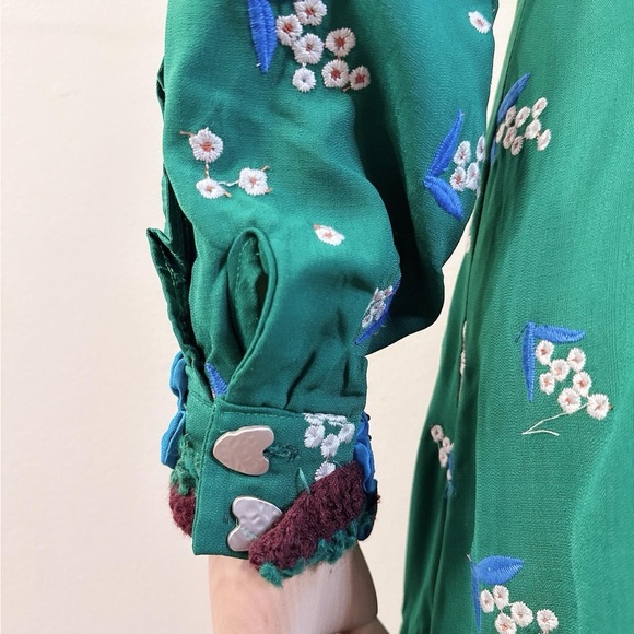 Floral Embroidered Green Dress - Picture 6 of 9